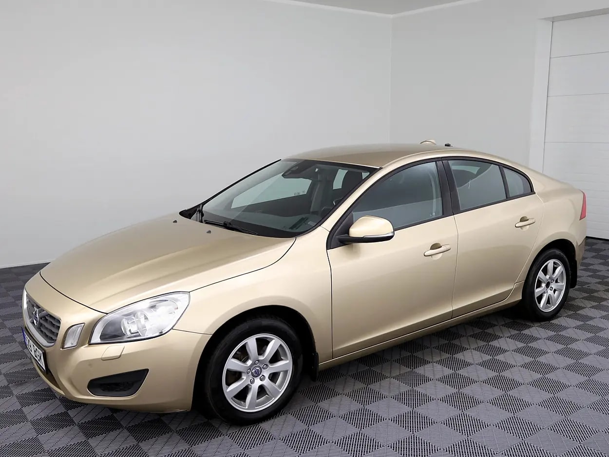 Volvo S60