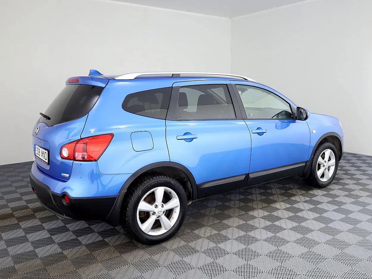 Nissan Qashqai+2