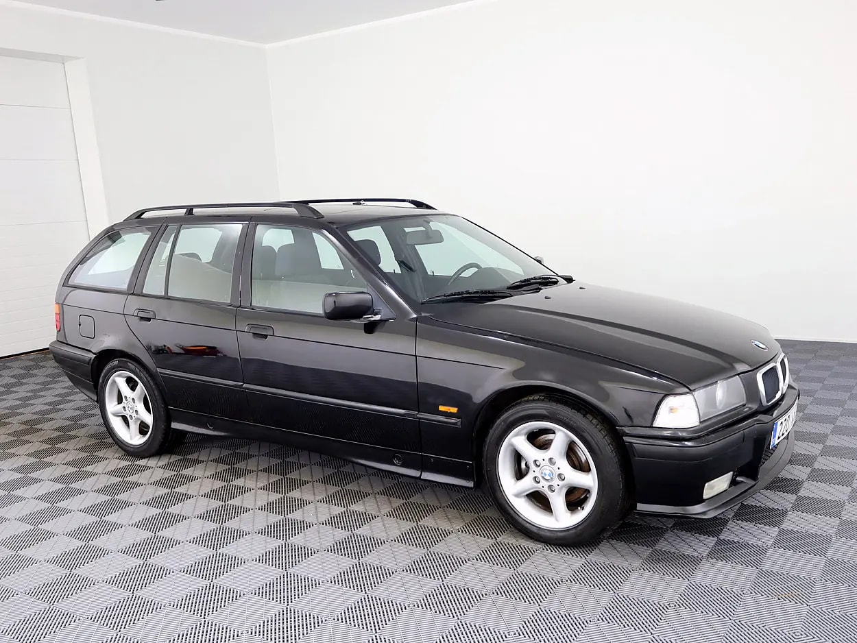 BMW 318