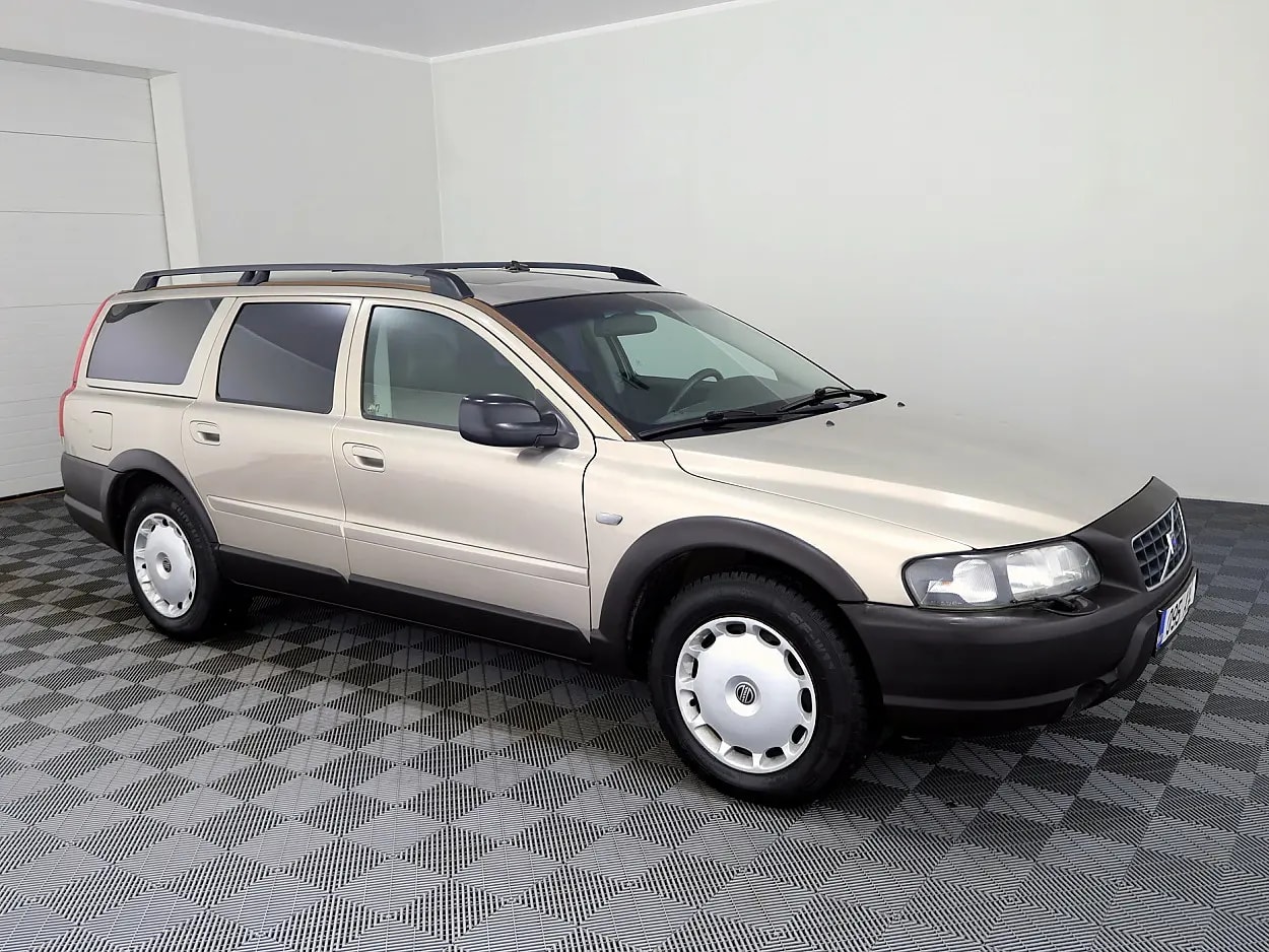 Volvo XC70