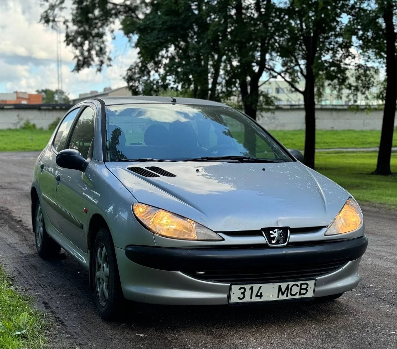 Peugeot 206