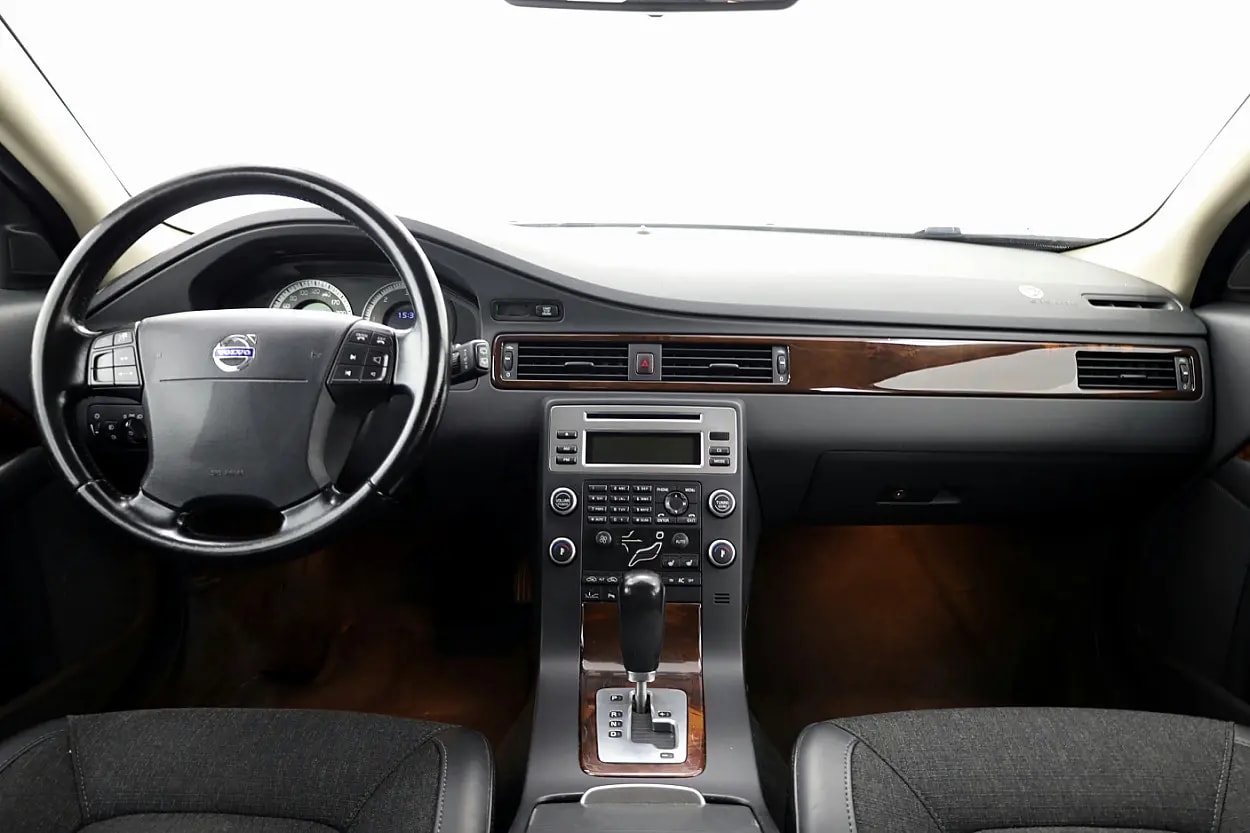 Volvo XC70