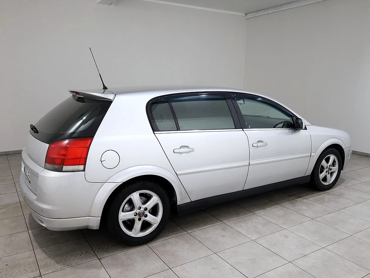 Opel Signum