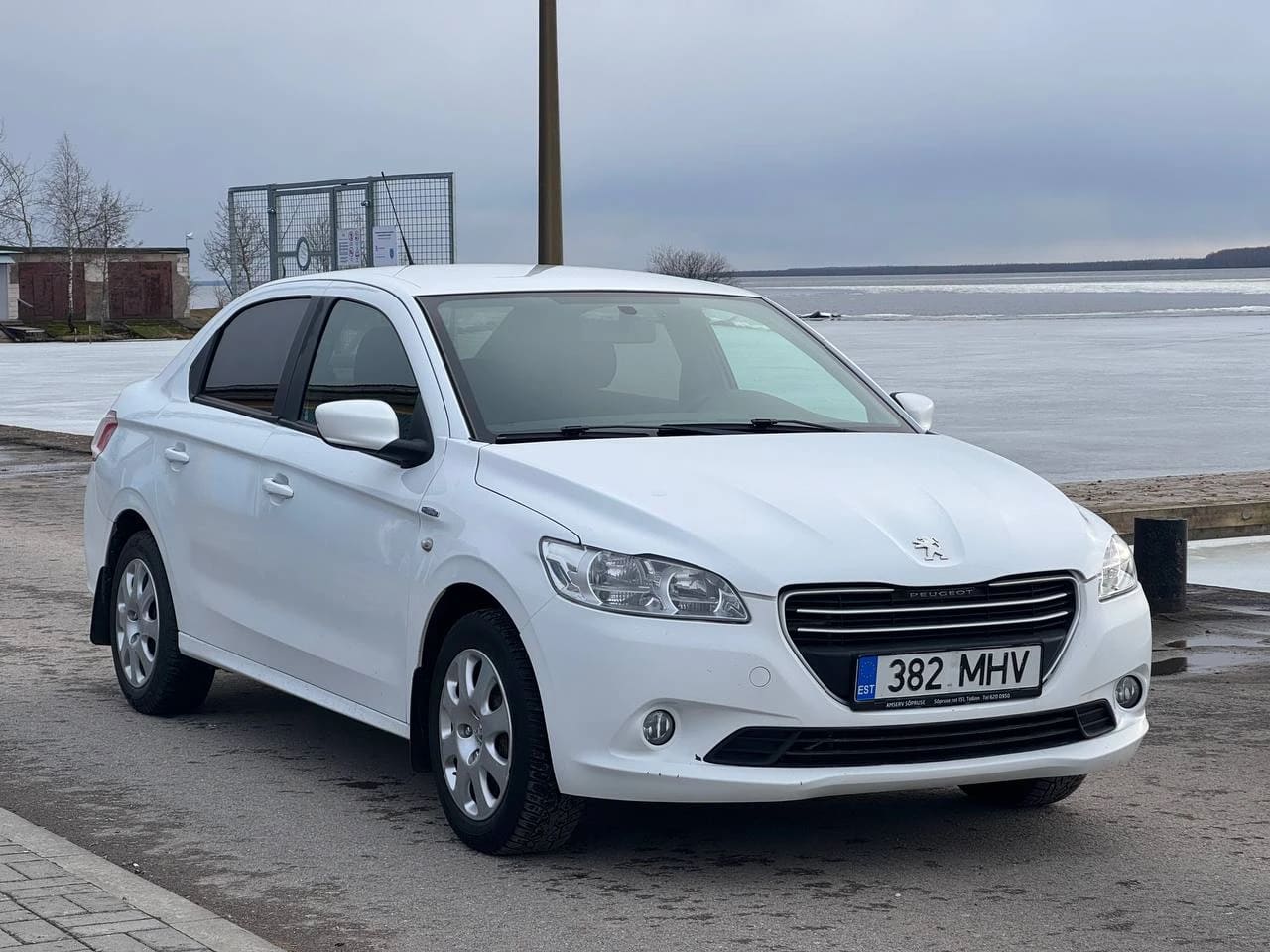 Peugeot 301
