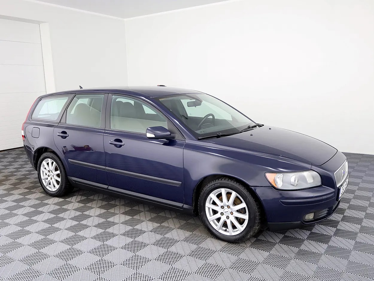 Volvo V50