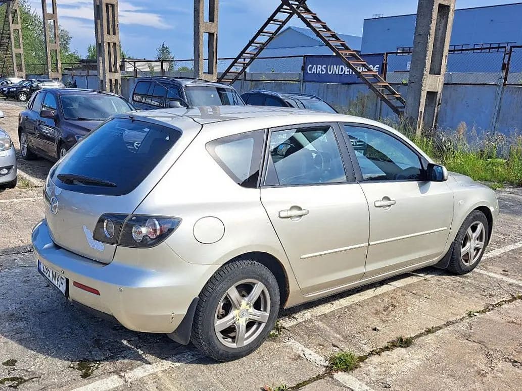 Mazda 3