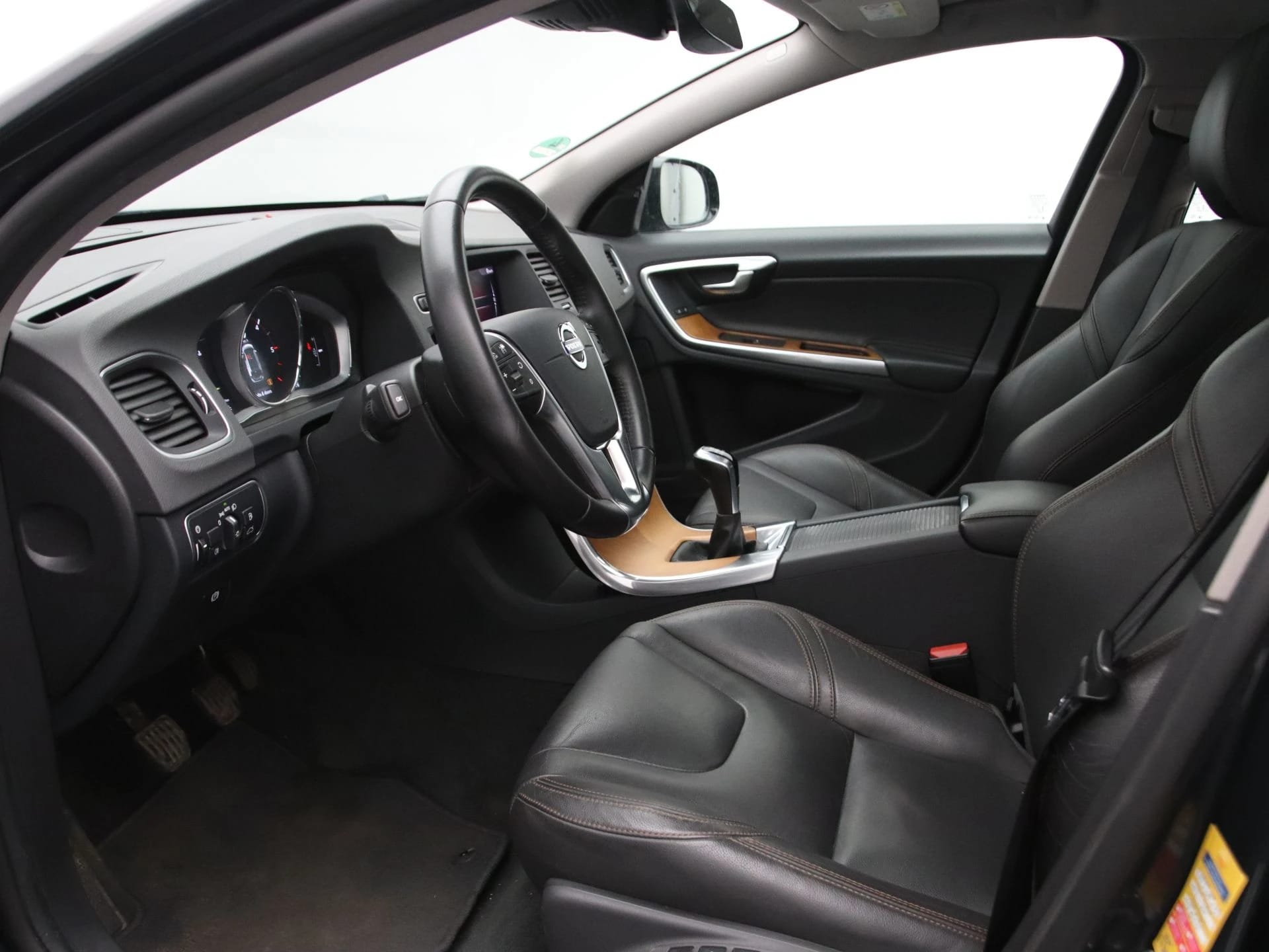 Volvo V60 Cross Country