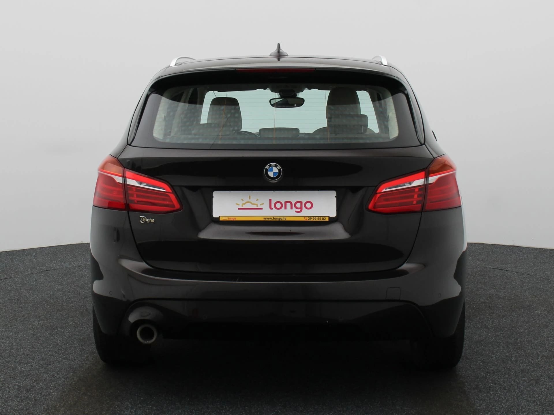 BMW 216