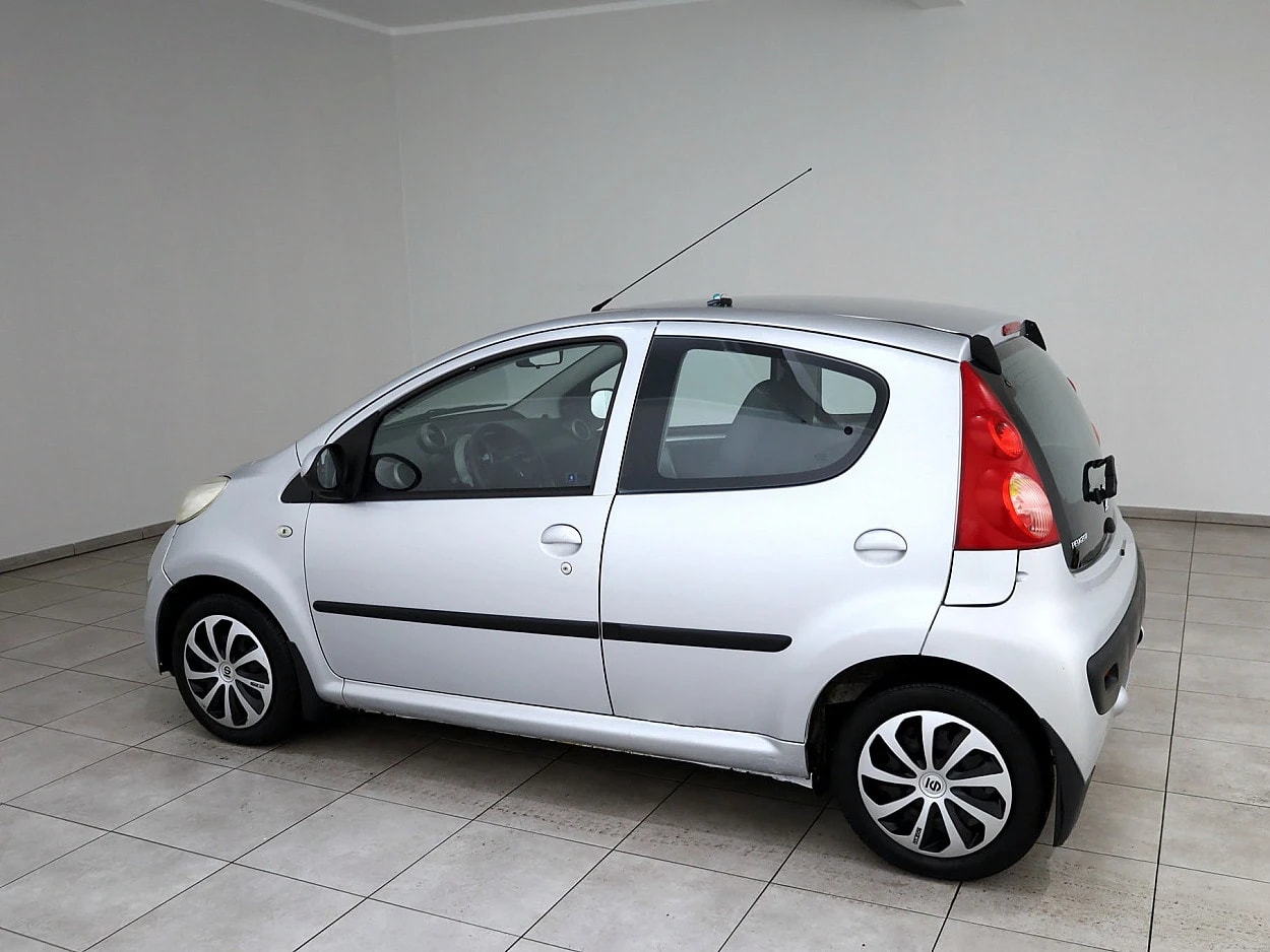 Peugeot 107