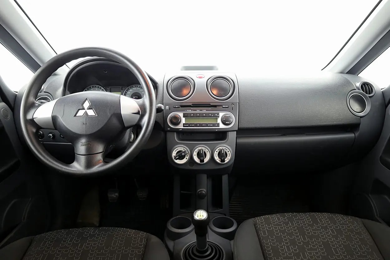 Mitsubishi Colt