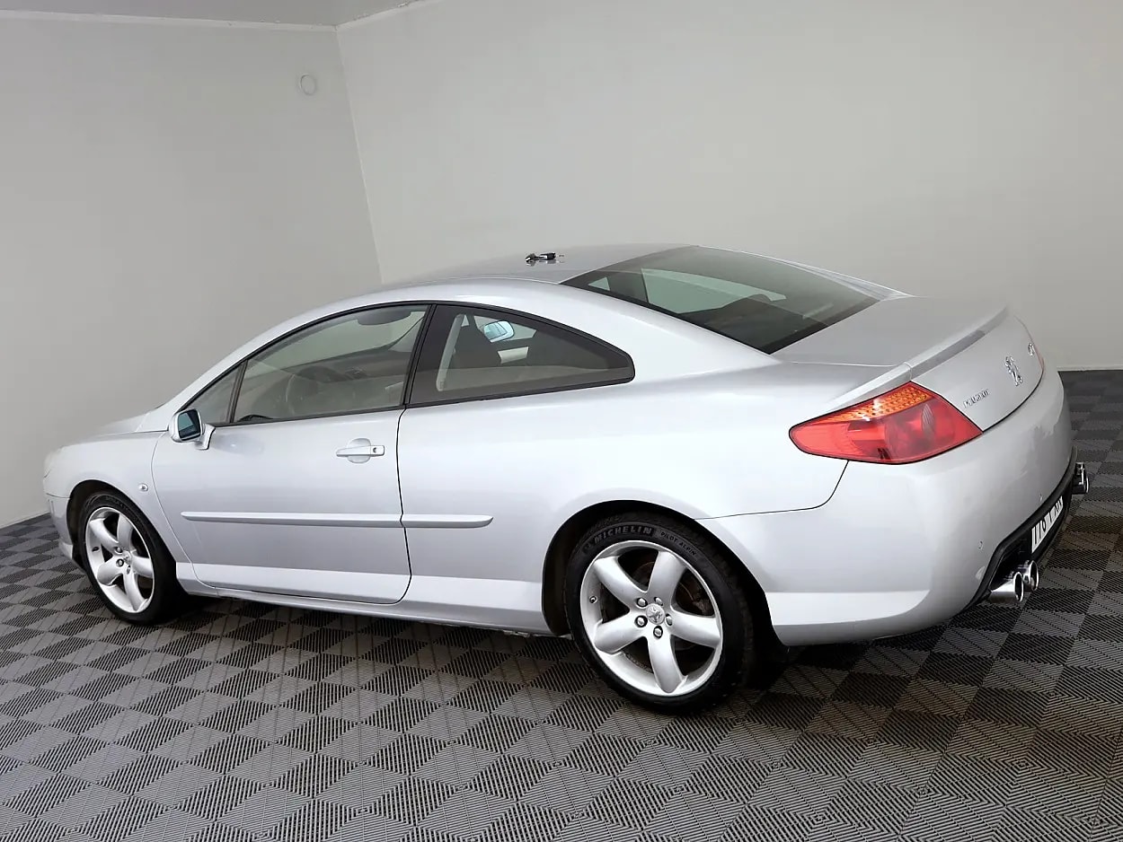 Peugeot 407