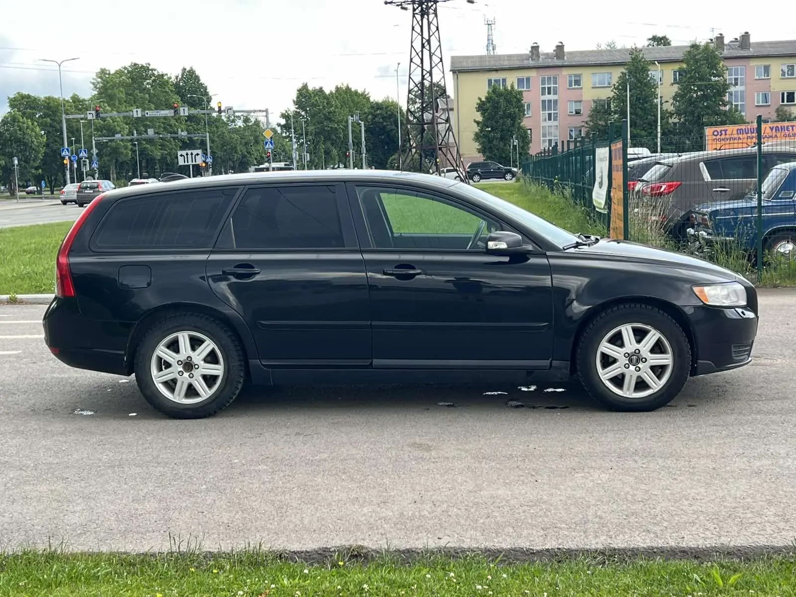 Volvo V50