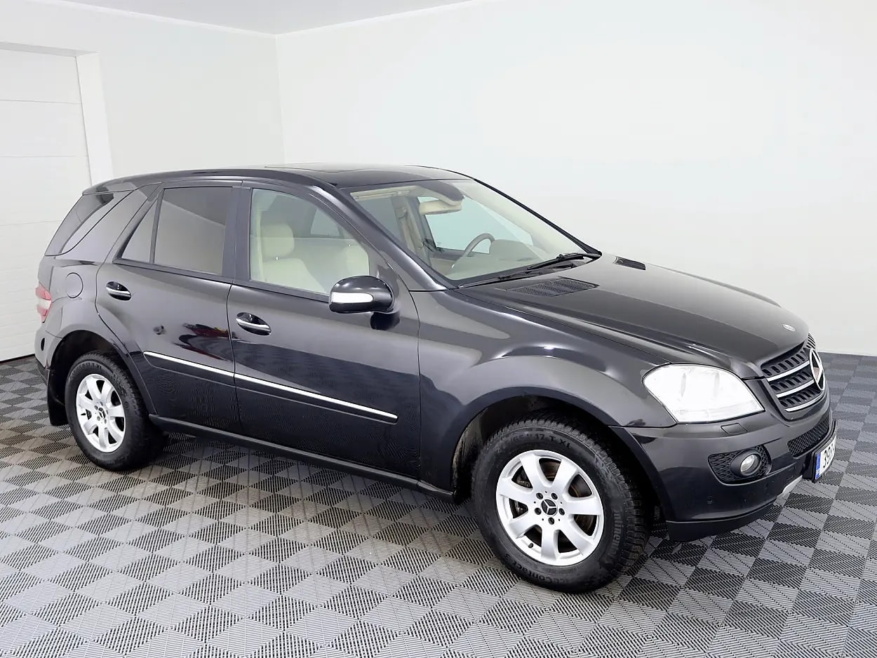 Mercedes-Benz ML 320