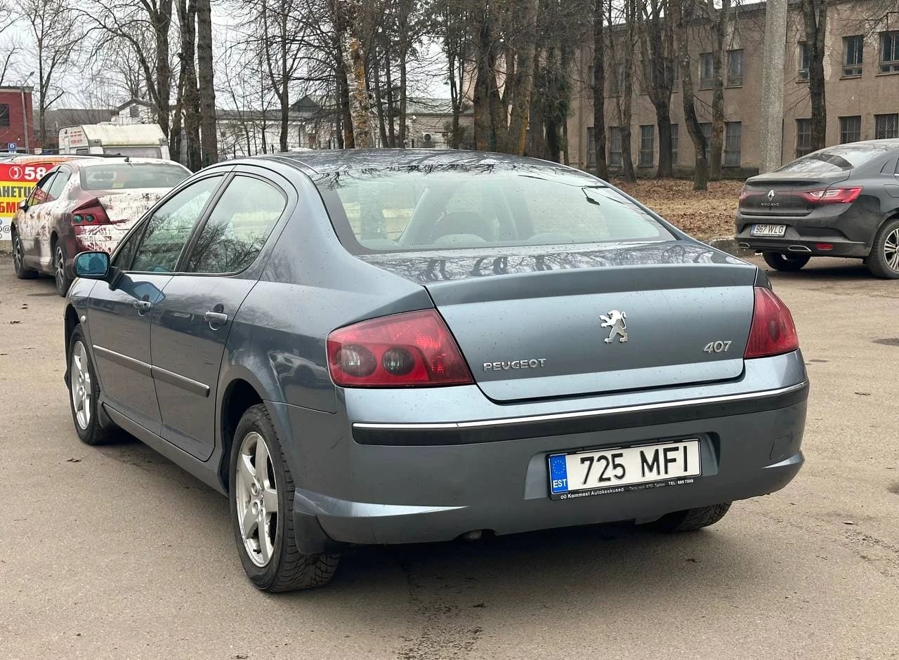 Peugeot 407