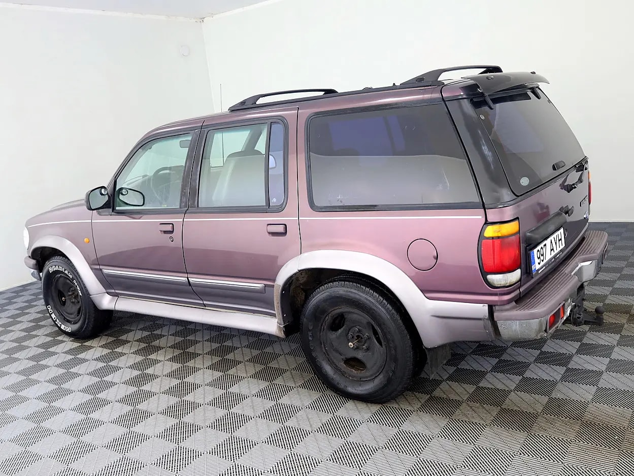 Ford Explorer