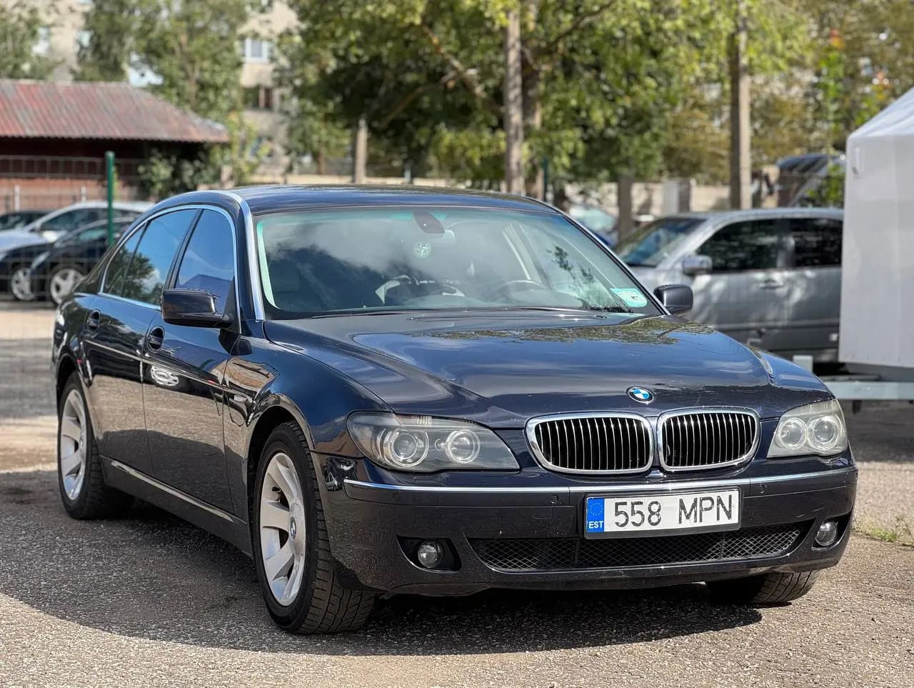 BMW 730