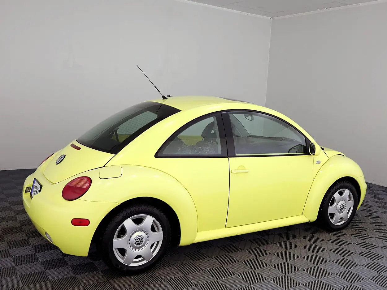 Volkswagen New Beetle