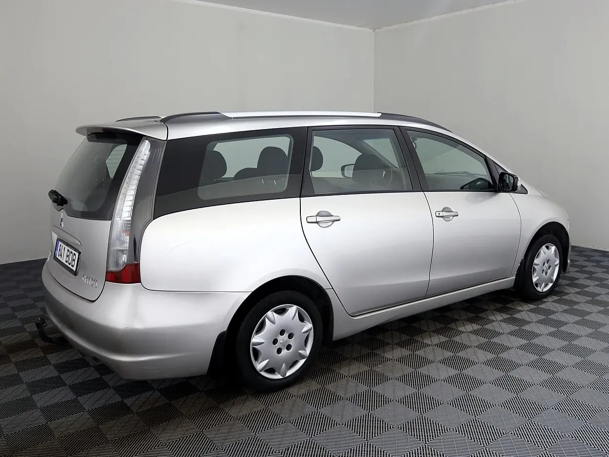 Mitsubishi Grandis