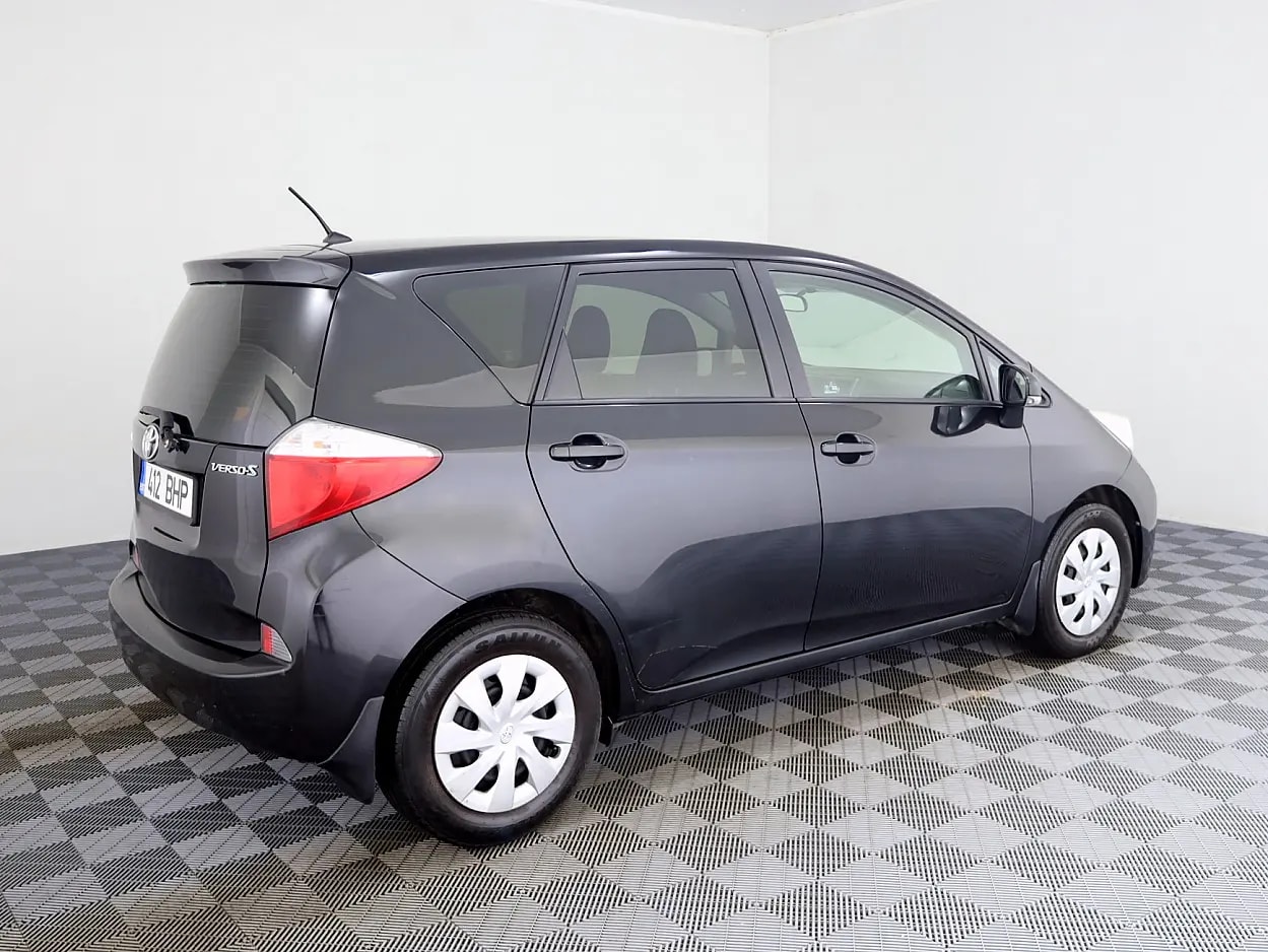 Toyota Verso-S