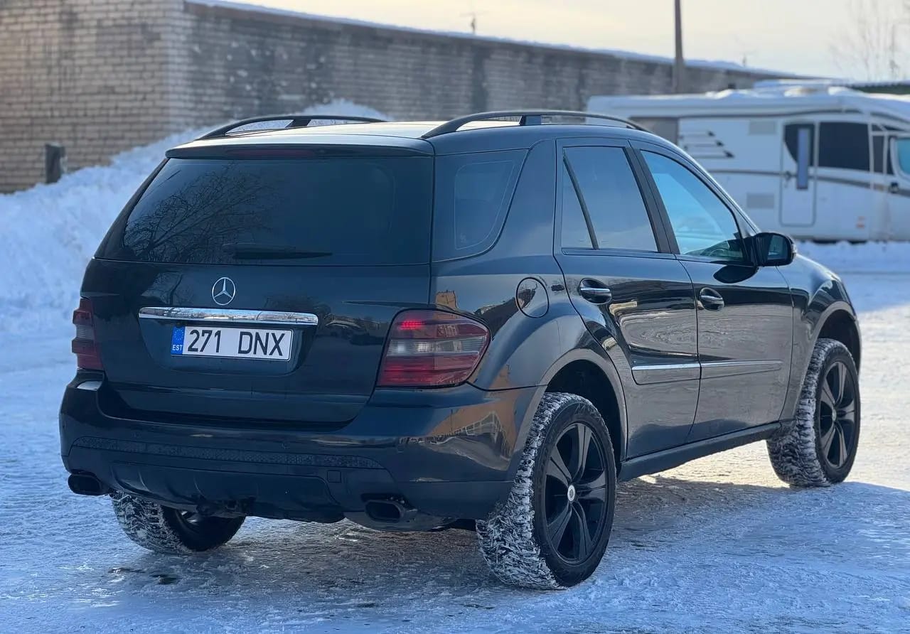 Mercedes-Benz ML 320