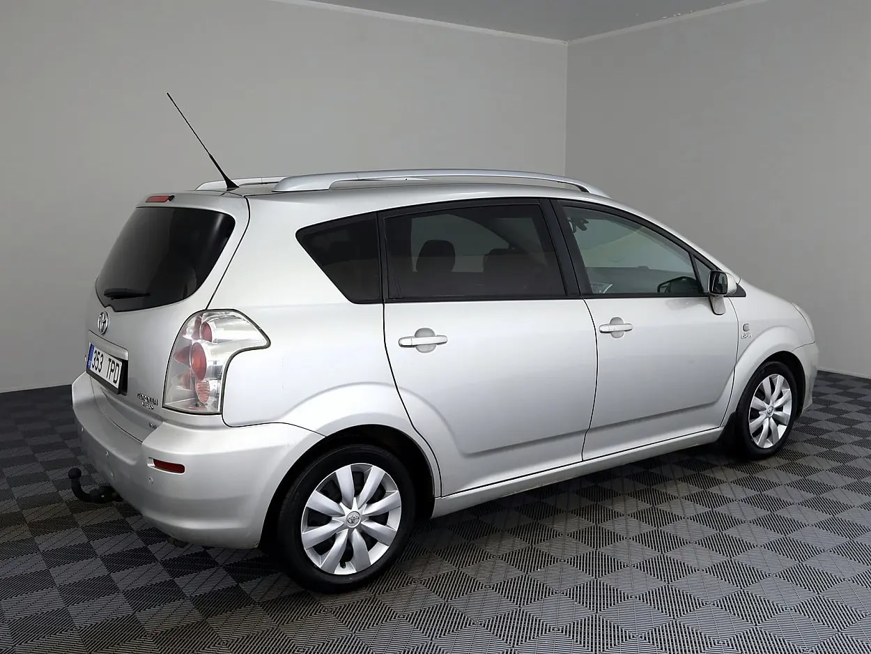 Toyota Corolla Verso