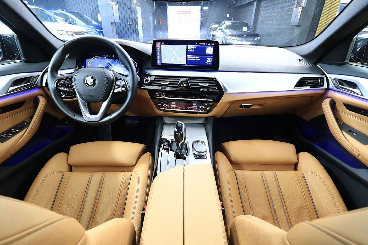 BMW 530