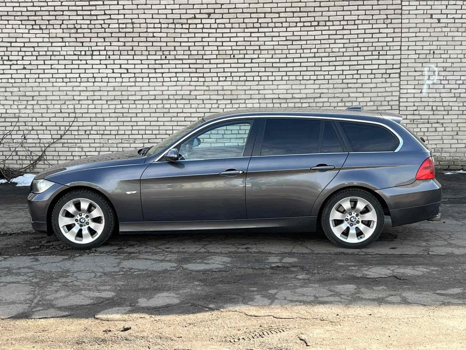 BMW 325