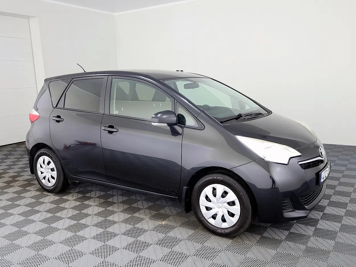 Toyota Verso-S