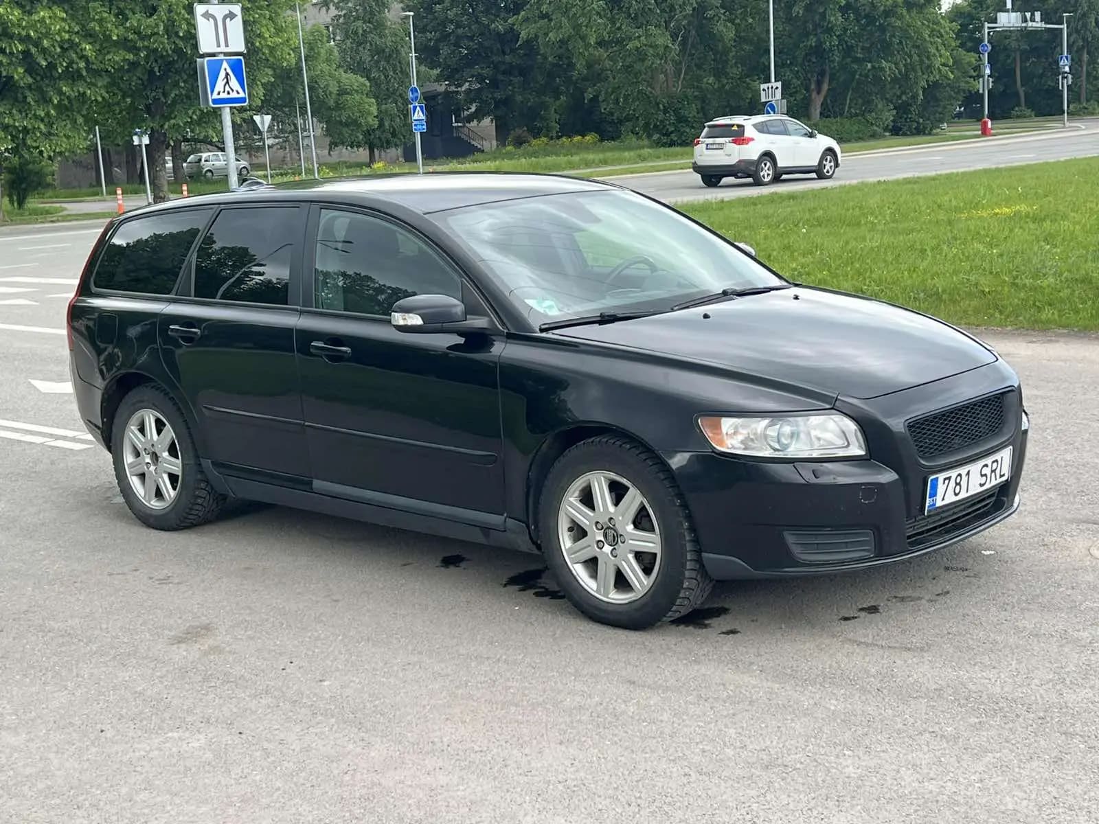 Volvo V50
