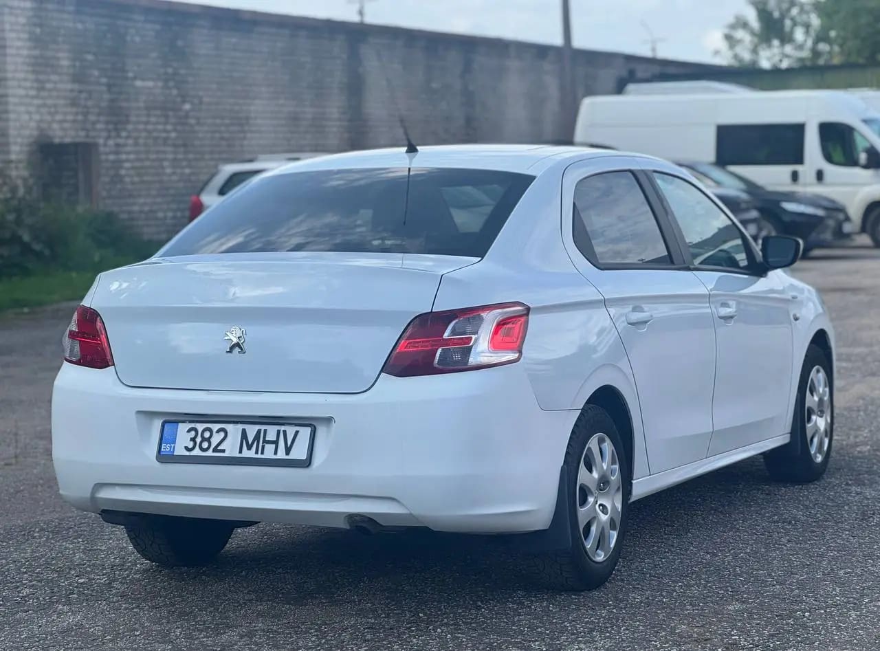 Peugeot 301