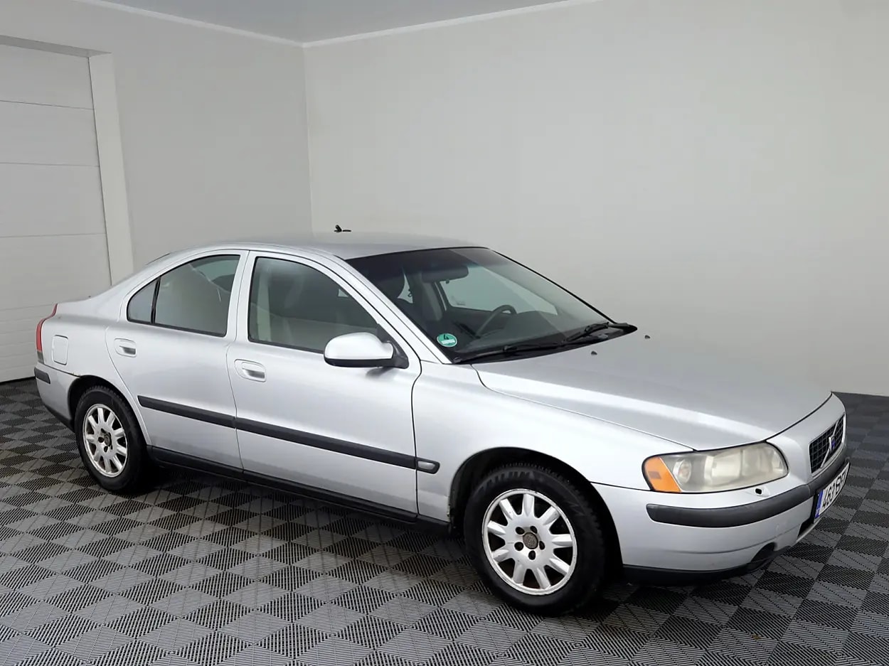 Volvo S60