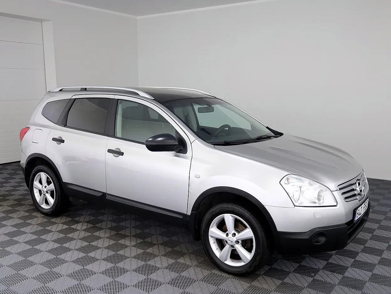 Nissan Qashqai+2