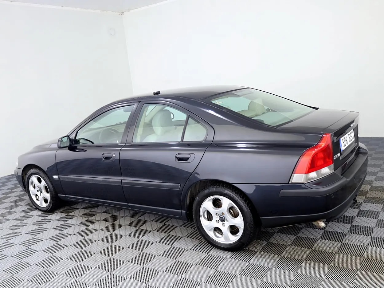 Volvo S60
