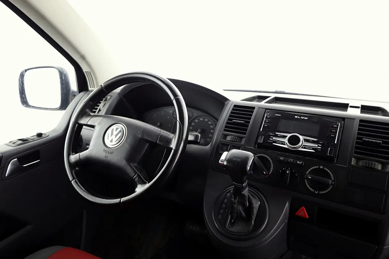 Volkswagen Caravelle