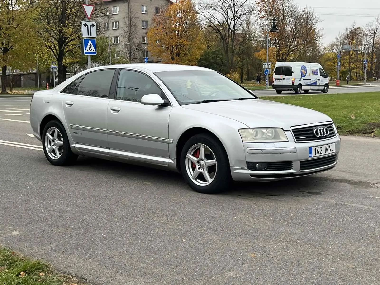 Audi A8