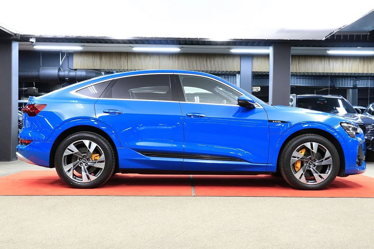 Audi e-tron
