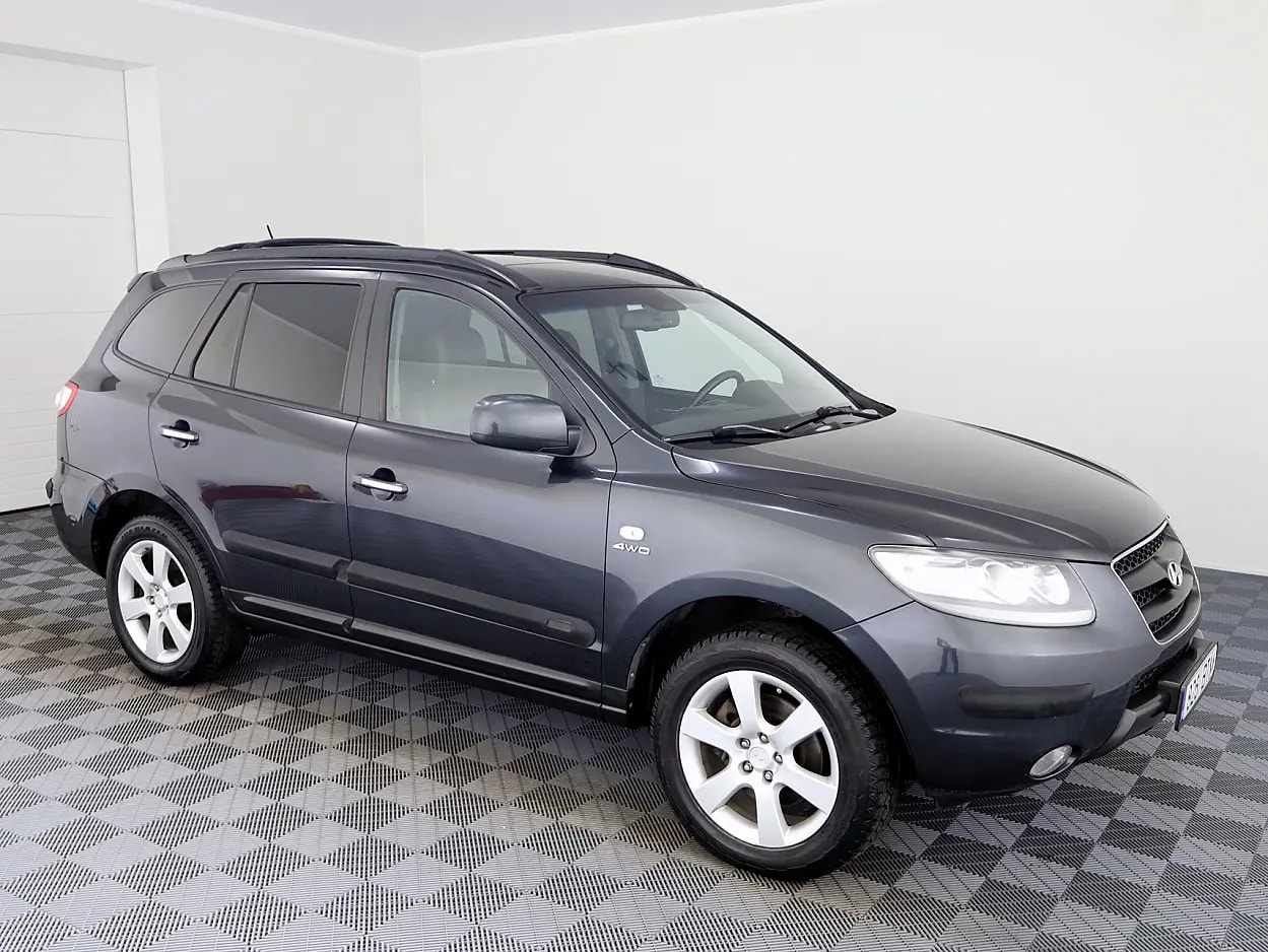 Hyundai SANTA FE