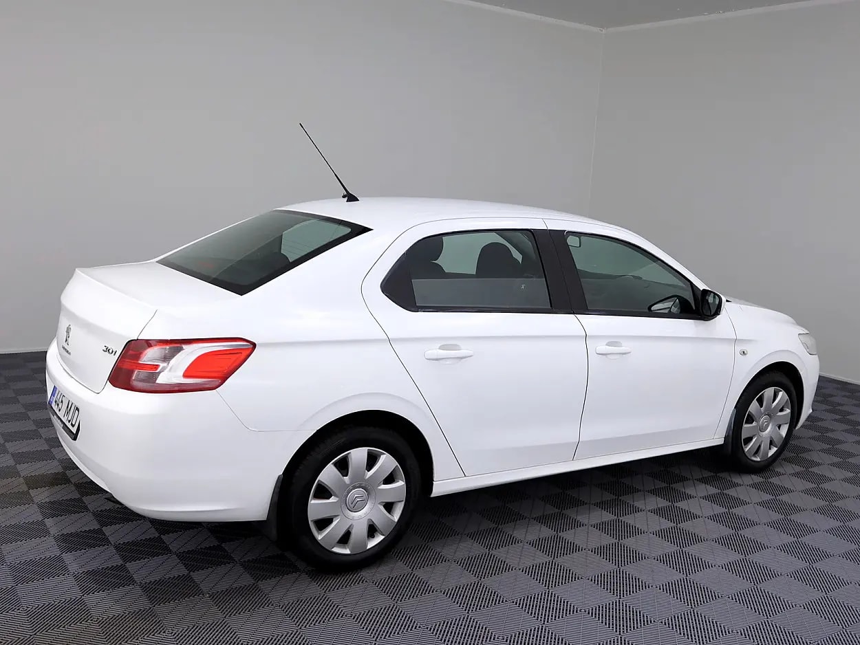 Peugeot 301