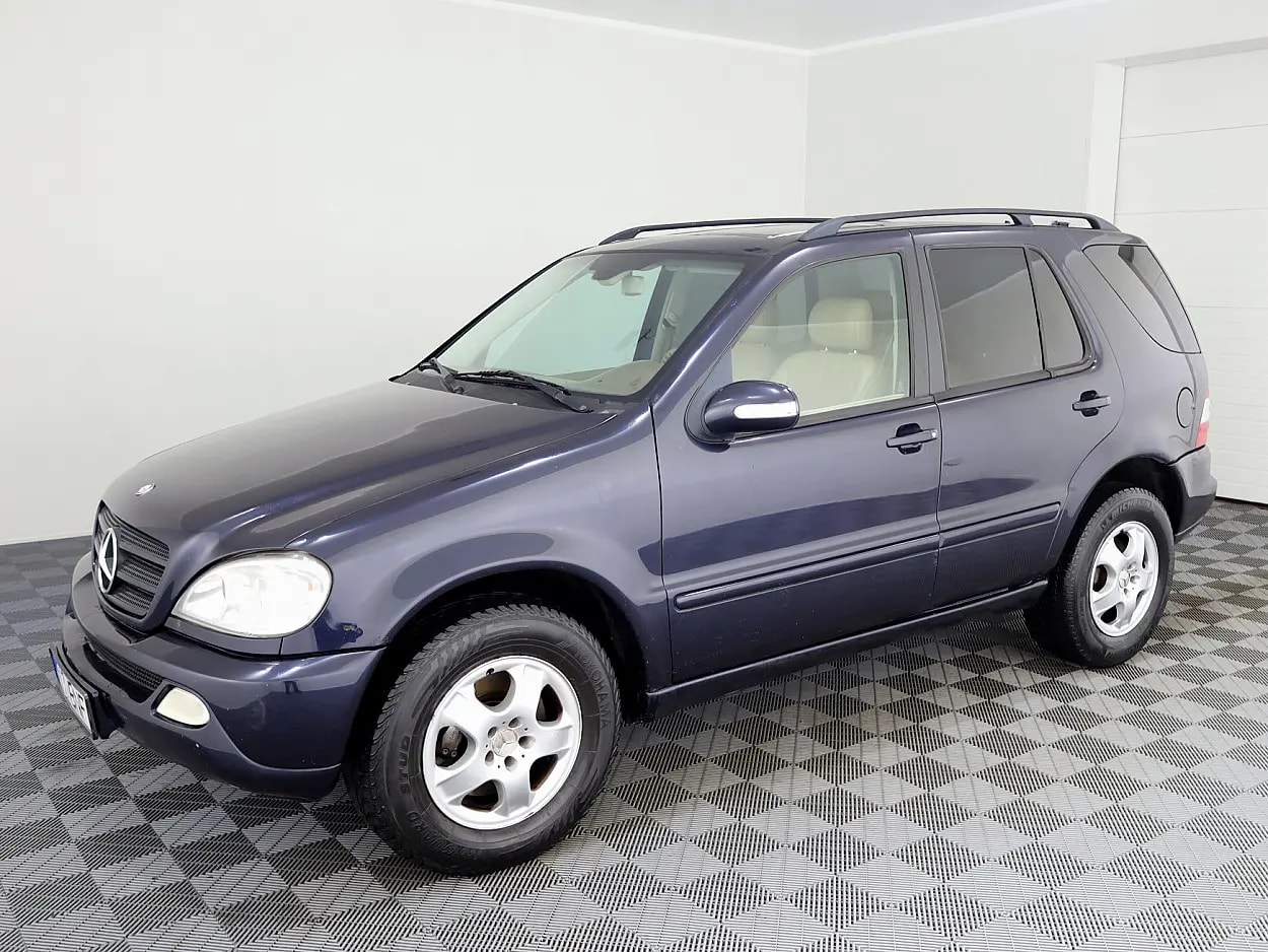 Mercedes-Benz ML 270