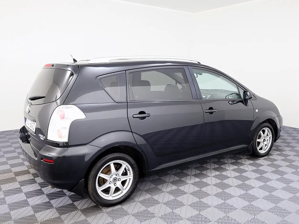 Toyota Corolla Verso
