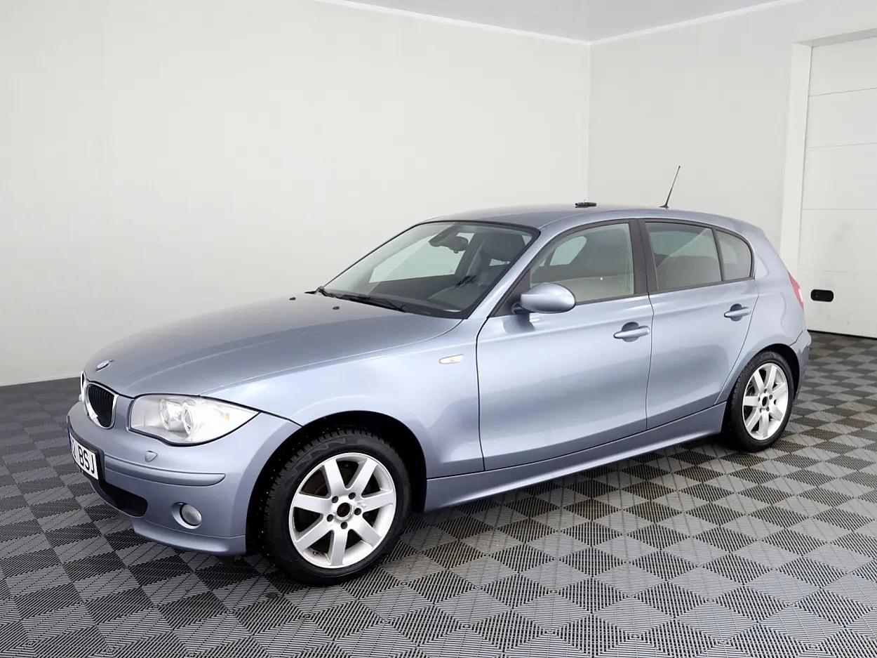 BMW 118