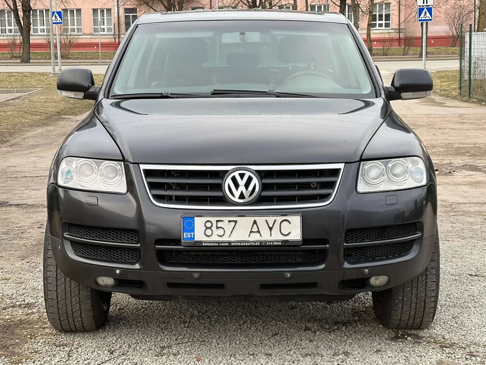 Volkswagen Touareg