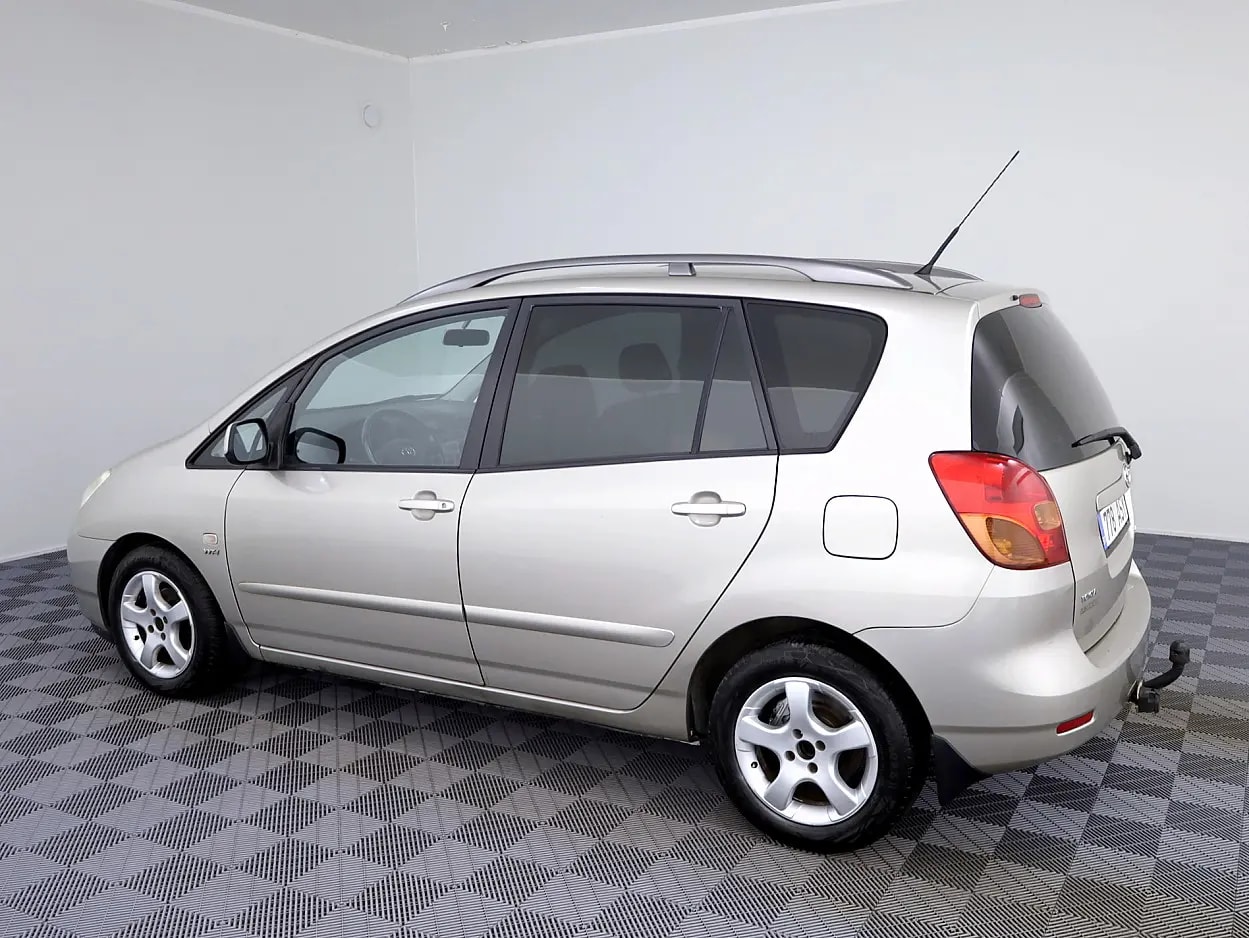Toyota Corolla Verso