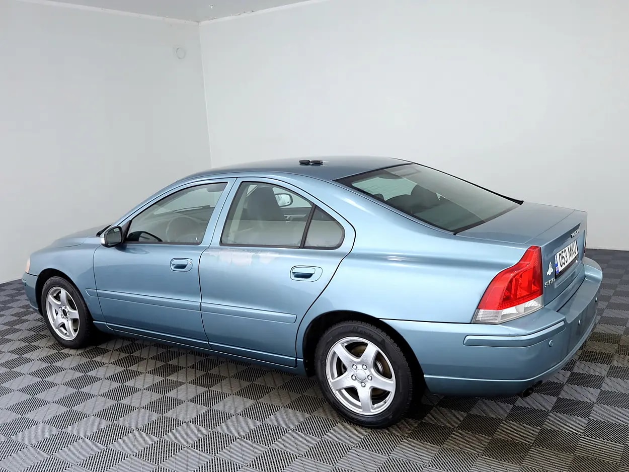 Volvo S60