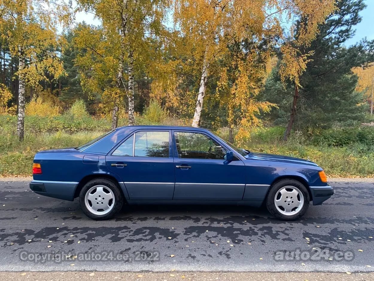 Mercedes-Benz 200