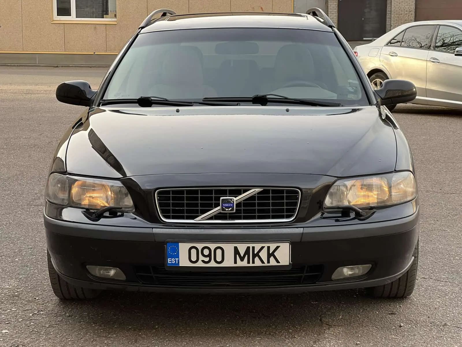 Volvo V70