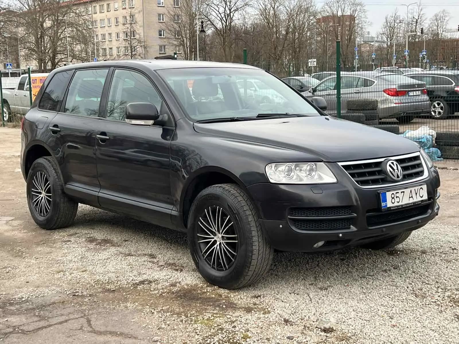 Volkswagen Touareg