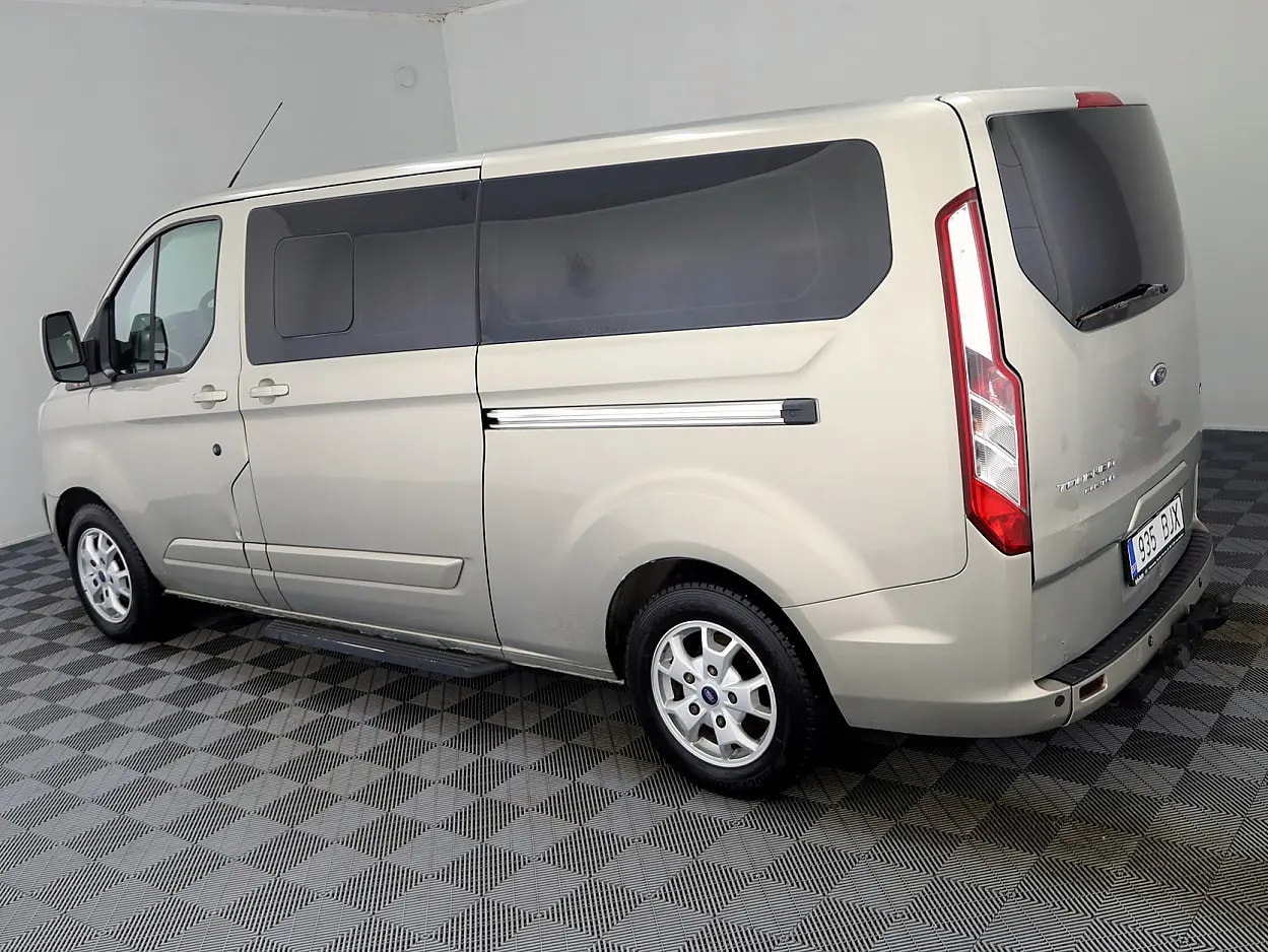 Ford Tourneo