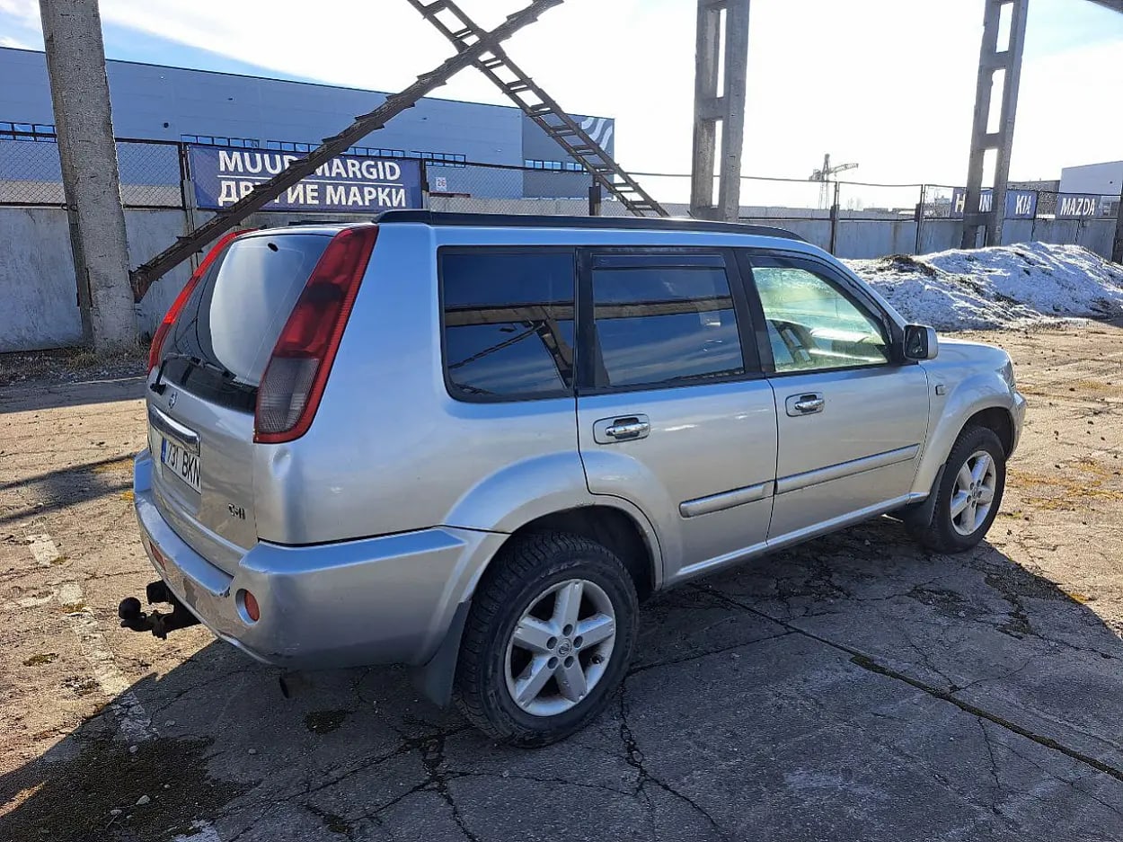 Nissan X-Trail
