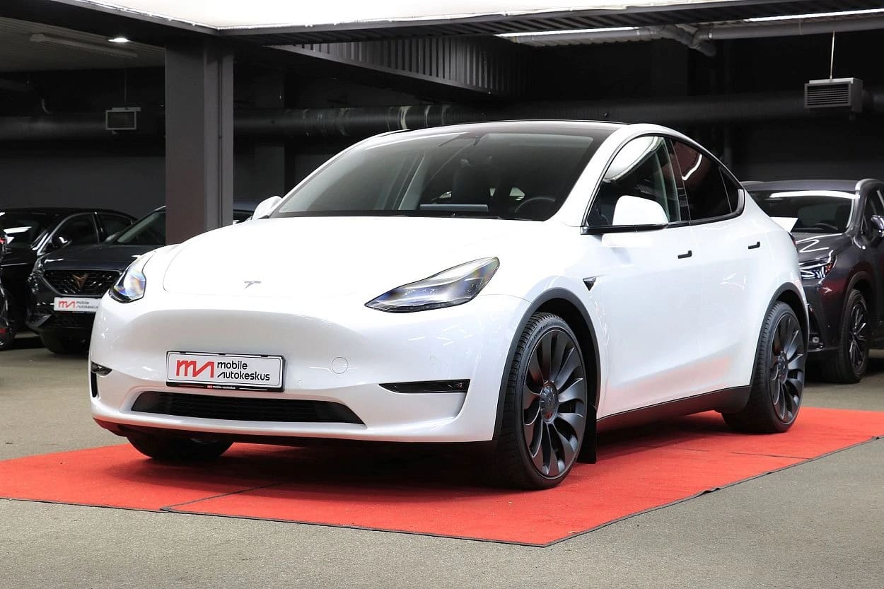Tesla Model Y